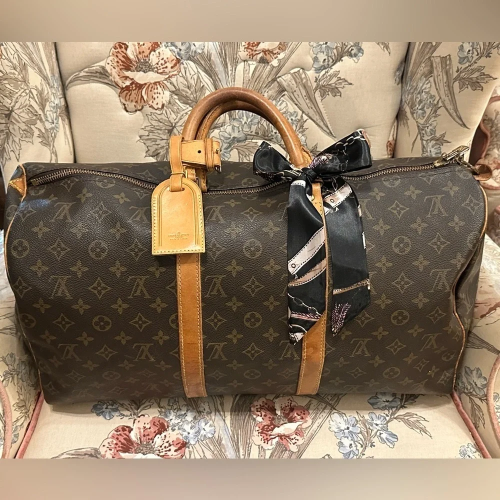 Louis Vuitton Keepall 50 Authentic Monogram Travel Boston Bag in Good Condition